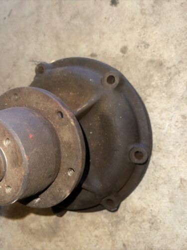 484 574 674 454 544 584 D239 Water pump