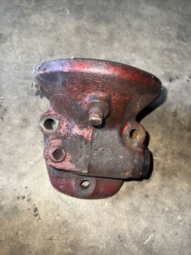 IHC Mccormick WD9 Oil Filter housing Antique Tractor