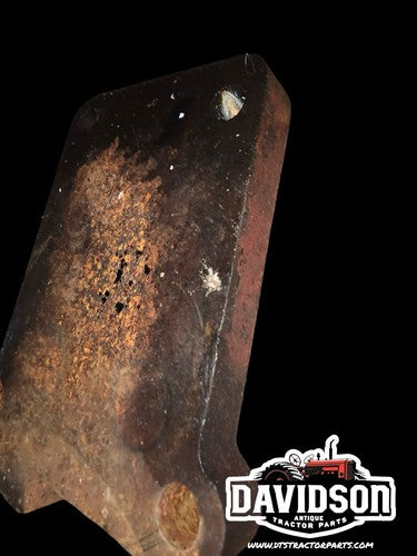 Farmall 560 660 International Cover-hydraulic Valve 370849R1