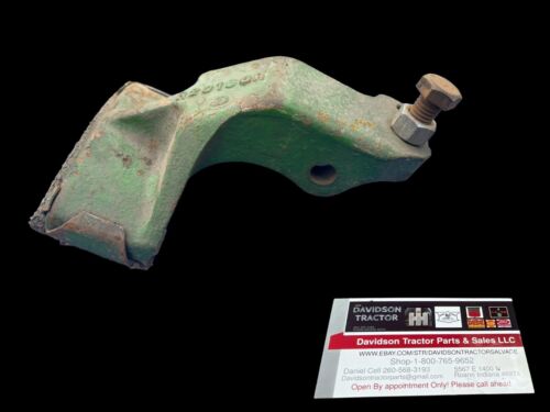 R20156R  John Deere 520 530 Clutch Pulley Brake Arm with Pad New Old Stock