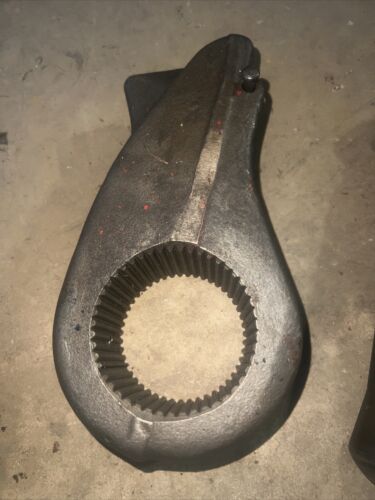 International 1486 1586 Bell Crank & Connecting Rod 382810R2 382812R4