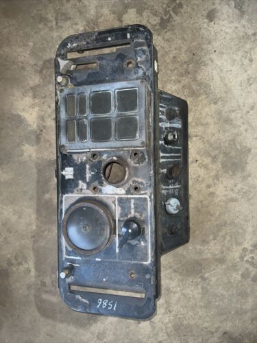 International Harvester 1586 Tractor Dash Panel