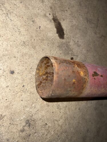 Farmall International 560 Tractor Air Cleaner Intake Pipe 373029R1 Salvage