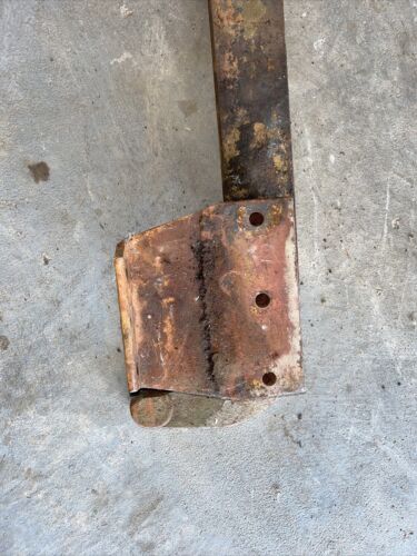 BF Avery Lift rod Antique tractor