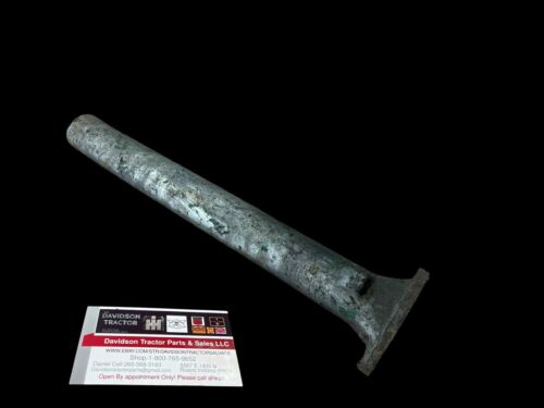 John Deere B lower water pipe B2115R