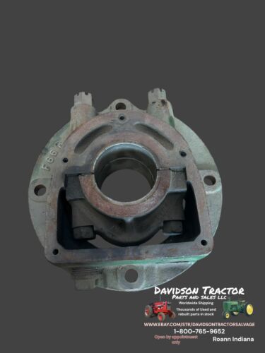 John Deere Unstyled G Left Hand Bearing Housing F66R