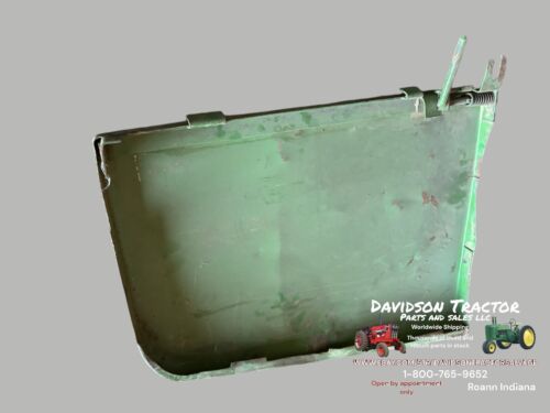 AR32690 Front Side Panel Left Hand Fits John Deere 4000 4010 4020 Tractors