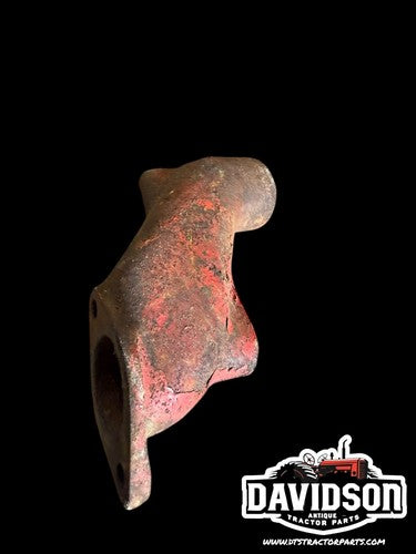Farmall Cub IH 154 upper water casting 352071-R1 Antique Tractor