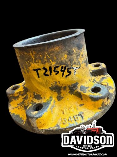 Used Wheel Hub fits John Deere 2030 2510 4040 4230 4240 4430 4000 4020 T21545