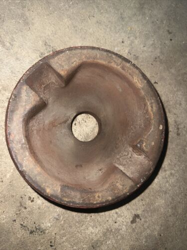IHC Mccormick W9 WD9 Hub/Axel lock Antique tractor