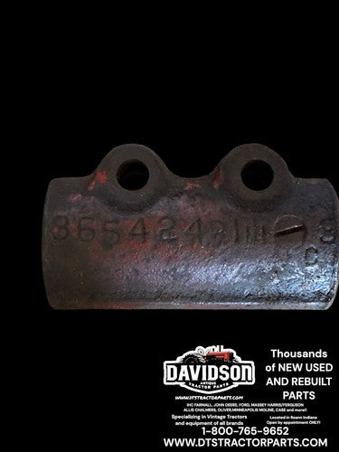 IH Farmall 300 350 400 450 Steering Shaft Coupler 365424R1