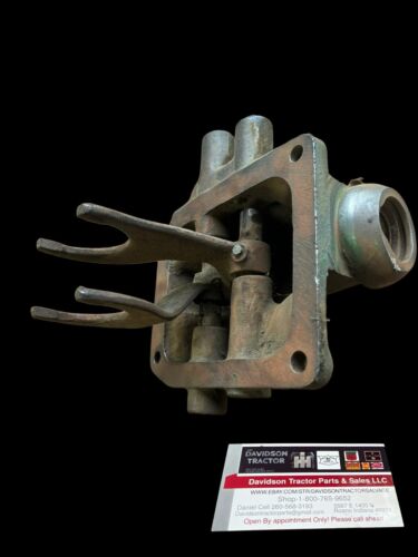 John Deere L Shifter Fork Assembly L4002T