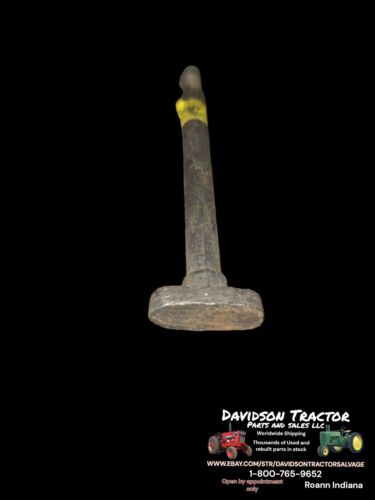 Genuine John Deere 50 Clutch T Bolt New Old Stock B3120R R47569