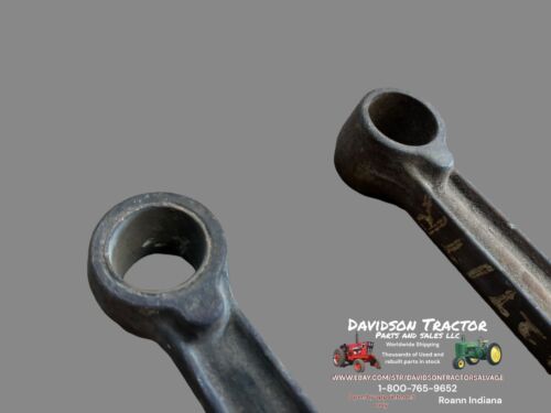 USED JOHN DEERE B TRACTOR ENGINE PISTION CONNECTING ROD PAIR B1770R
