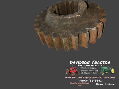 John Deere B 50 2nd 5th B2432R sliding Transmission Gear
