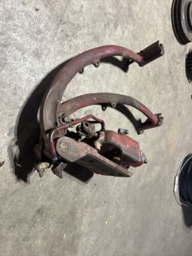 International Farmall 1066 Tractor IH brake Valve pedals W/mounting bracket