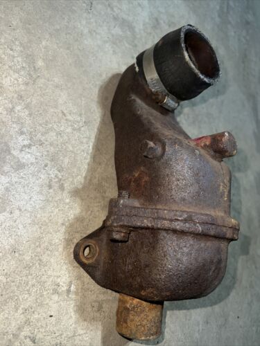 Farmall M diesel MD tractor IH engine motor top thermostat holder to radiator