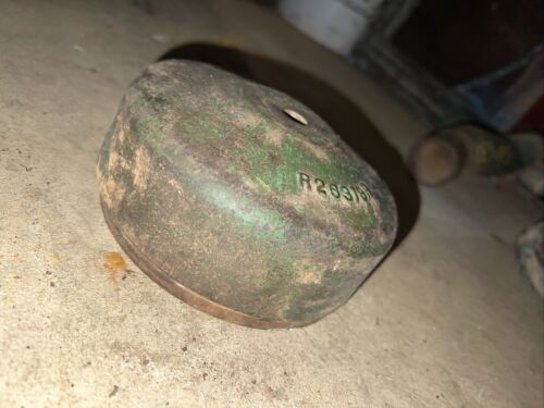 R28379R john deere Filler cap Antique Tractor