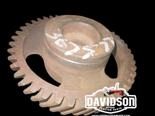 Farmall 560 460 RC Tractor IH IHC engine motor idler drive gear 367577R1