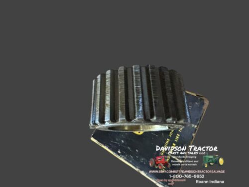 John Deere Genuine Shift Collar R33712R 500C 5400 5200 5460 6600 6620 7700 7720