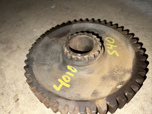 JOHN DEERE 4010 PTO DRIVE GEAR- 540 RPM MARKED R26796R R26796