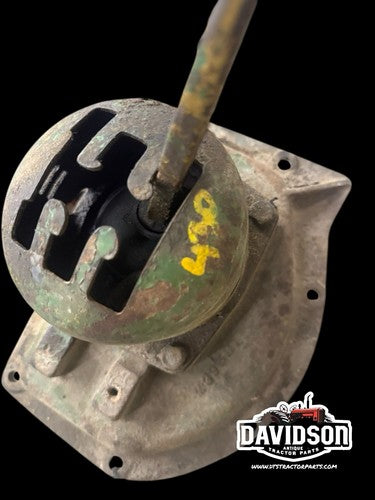 John Deere 420 430 Shifter Base Assembly W/Shifter And Forks M3958T
