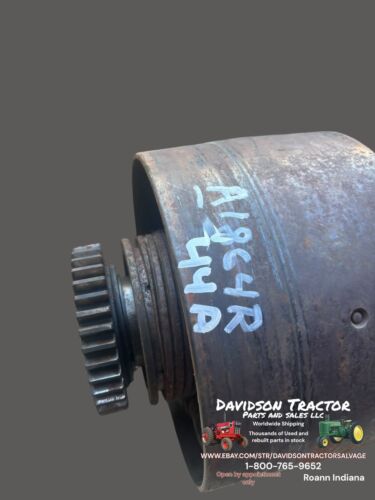 USED JOHN DEERE A TRACTOR BELT PULLEY CLUTCH ASSEMBLY A1864R