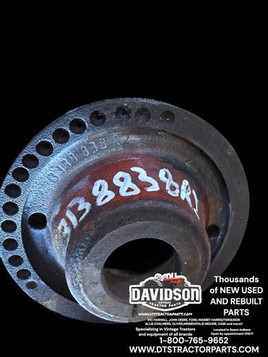 International 574 D239 Engine Crankshaft Pulley  3138838R2 Antique Tractor