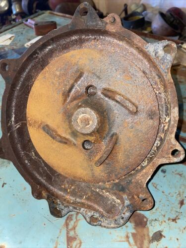 Case IH 1640 1670 Combine Water Pump Used