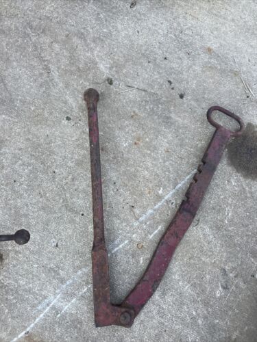 Farmall 340 rowcrop tractor IH 2pt fasthitch draft control handle With Linkage