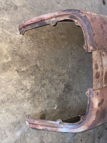 IH FARMALL 424 444 2444 TRACTOR CENTER FUEL TANK HOOD - NICE