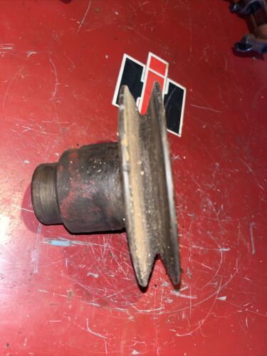 Farmall C SC Super tractor IH IHC engine motor crankshaft main front belt pulley