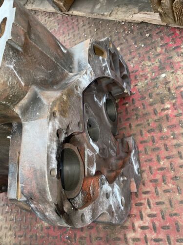 IH FARMALL TRACTOR SA 100 130 SC ENGINE BLOCK PART #251069R1 GOOD BLOCK