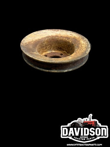 IH Farmall 560 Diesel Fan Pulley Antique Tractor