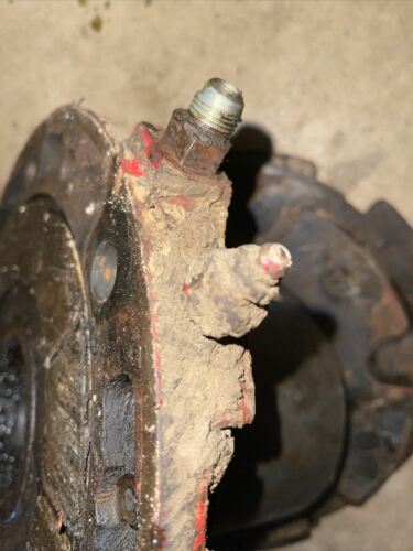 International Farmall 856 1206 1256 Used Working Hydraulic Brake Piston Housing