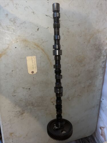International Farmall 460 Gas Camshaft W/Gear 367240 R1   Antique Tractor
