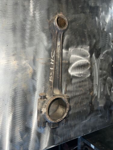 USED CONNECTOR ROD FOR IH Farmall A B C 30926DD