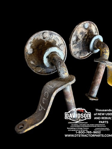 IH Farmall Cub Low Boy 154 Spindle Pair Antique Tractor