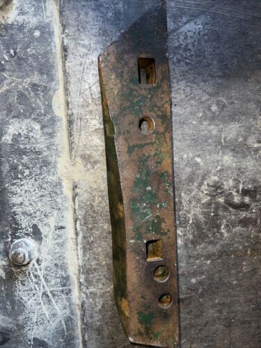 John Deere R39512R VR39512N Right Sway Block