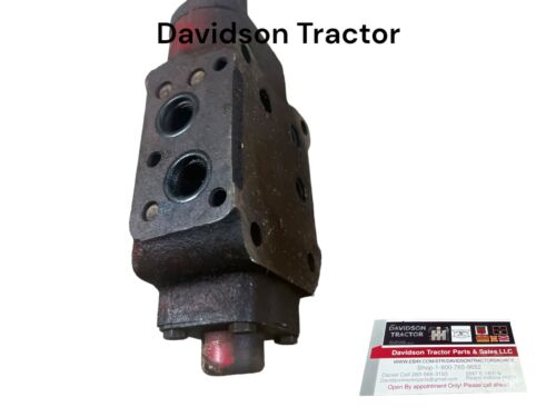 IHC Farmall Hydraulic Block Antique Tractor