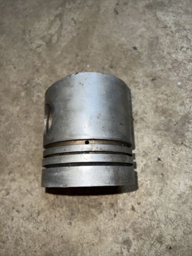 98L34 - A New Piston (3-7/8) For An IH D-179, D-239, D-246, D-268, D-358 Engines
