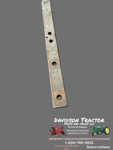 John Deere Late B Styled tractor original JD drawbar. Antique Tractor