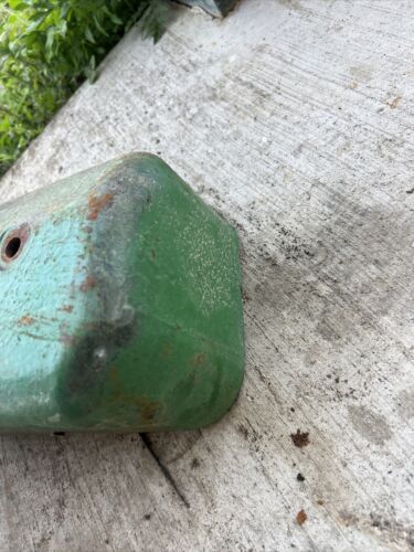 Unstyled John Deere B Valve Cover Antique Tractor