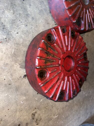 1964 Farmall IH 706 Tractor Brake Housings 384366R1