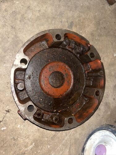 1964 Farmall IH 706 Tractor Brake Housings 384366R1