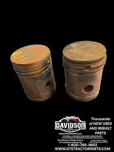 John Deere Unstyled A A61R STD Piston Pair Antique Tractor
