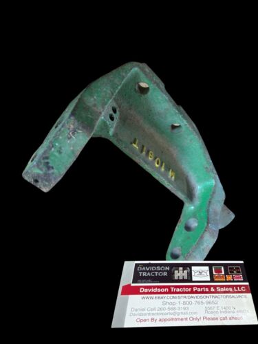 T10906T, M1061T, AM492T John Deere Throttle Control Bracket For M, 40