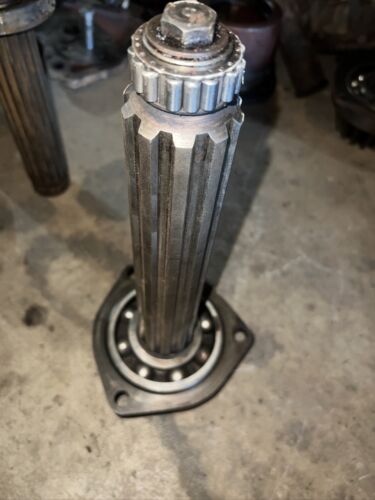 Farmall M IH tractor ORIGNAL transmission drive shaft for gears too pinion