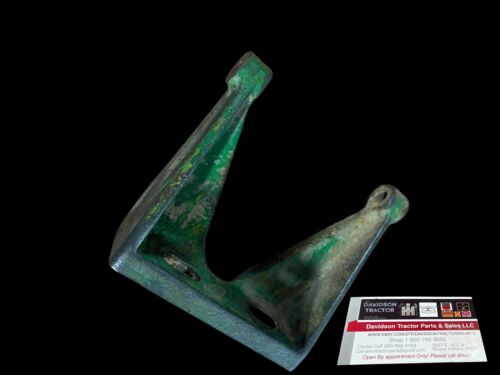 A4347R John Deere Generator Mounting Bracket For 50, 60 Antique Tractor