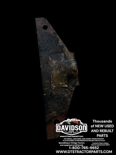 Farmall 340 RC Tractor IH original IHC engine motor flywheel inspection cover pa